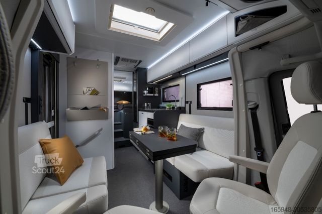 Polintegriran avtodom ADRIA Compact Max DL *VW Crafter*Automatik*