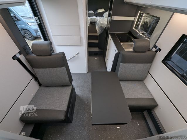 Polintegriran avtodom ADRIA Compact Max DL *VW Crafter*Automatik*
