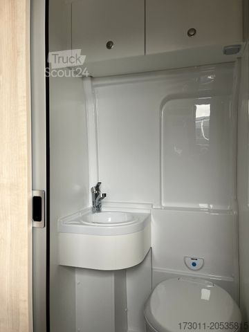 Bobil CLEVER 540 Road Rider 140PS AKTION Radio/RFK u. Markise