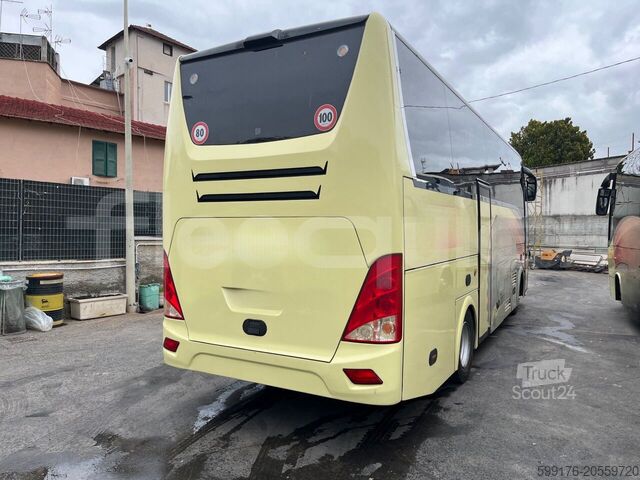 Autocar de turismo Mercedes-Benz Atego