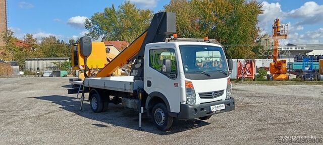 Transporter mit Koffer Renault Maxity Movex TLR15 - 14,2m, 230kg