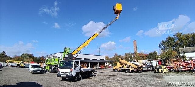 Transporter mit Koffer Renault Maxity Movex TLR15 - 14,2m, 230kg