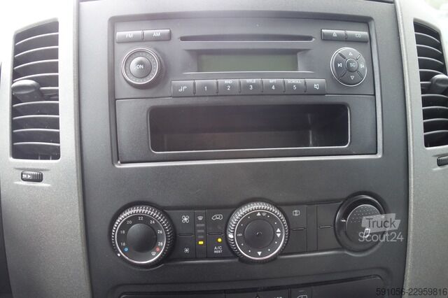Panelová dodávka VW Crafter 35 Kasten 2,0 TDI L2H2 KLIMA/AHK