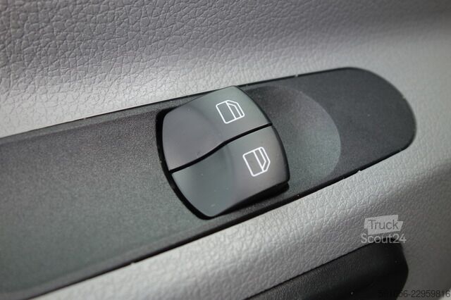 Panelová dodávka VW Crafter 35 Kasten 2,0 TDI L2H2 KLIMA/AHK