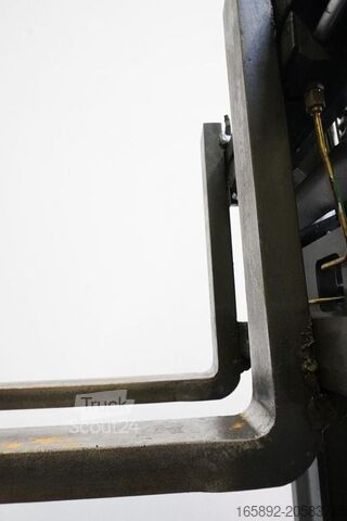 Viličar Linde E 10 334