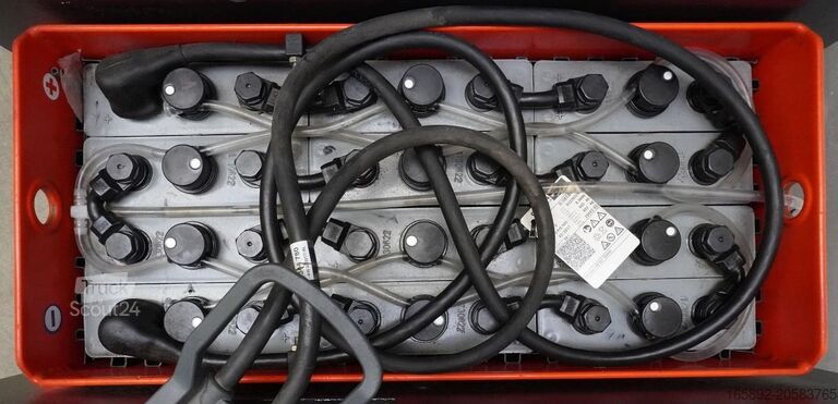 Préparateur de commandes à grande hauteur Linde V 10 5212