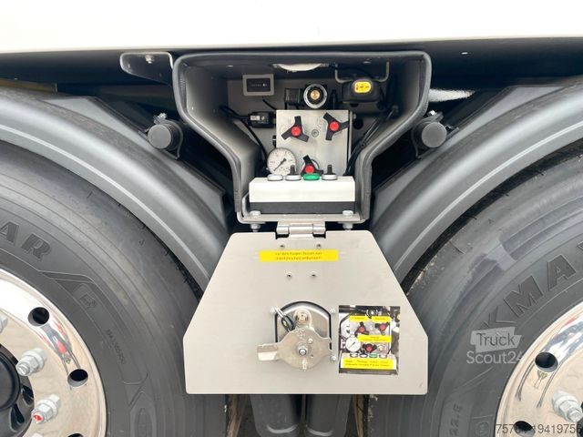 Semiremorcă basculantă KEMPF 54 m³ Kempf Kipper/Futter/Getreide/Schleuse/Silo