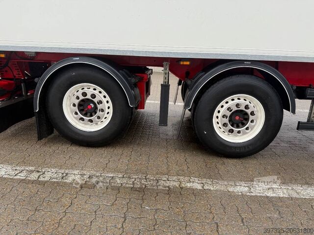 Valise Kel-Berg Boxtrailer / Kofferauflieger / Bokstrailer