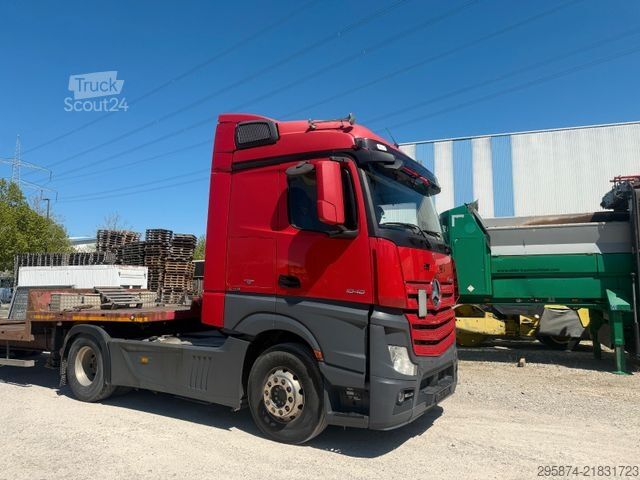 Standard tractor unit MERCEDES-BENZ 1848 Actros SZM Retarder Kipphydraulik Tieflader