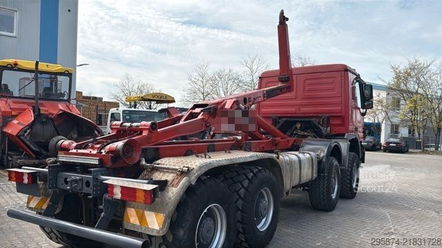 Abrollkipper MERCEDES-BENZ 4144 Actros MP2 Abrollkipper 8x8 Singlebereifung