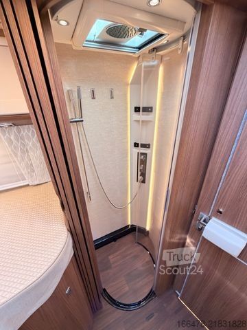 Integrerad husbil CARTHAGO Chic E-Line 50 LE Einzelbetten-Hubbett-Automatik