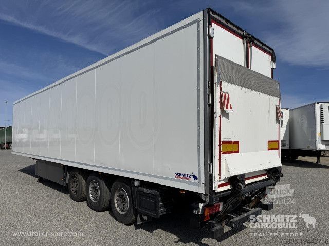Koeloplegger Schmitz Cargobull Semitrailer Reefer Multitemp