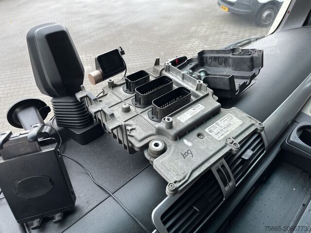 Standard tractor Man TGX 18.460 XXL / Motor Defect -> Not Running / ...