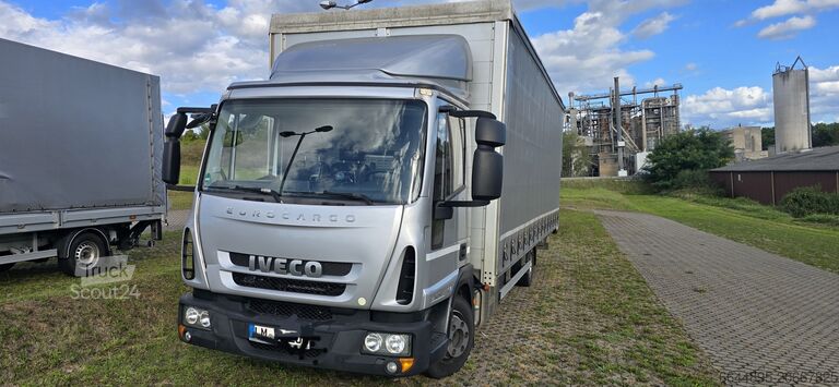 Transporteris su plokščia platforma ir brezentu Iveco EuroCargo 75