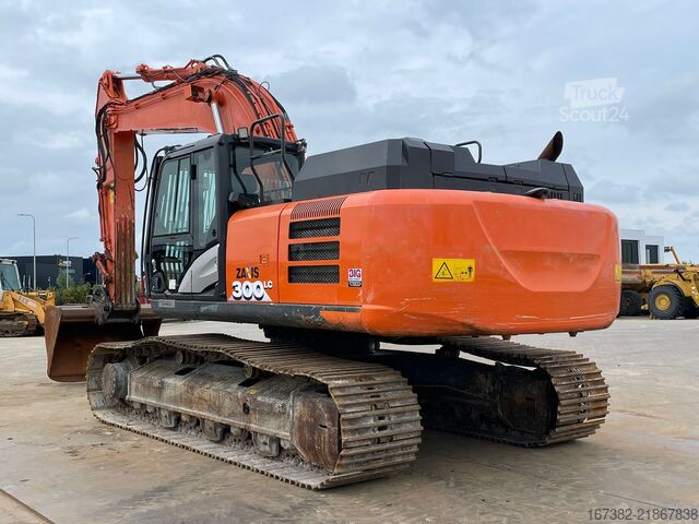 Pelle sur chenilles Hitachi ZX300-6