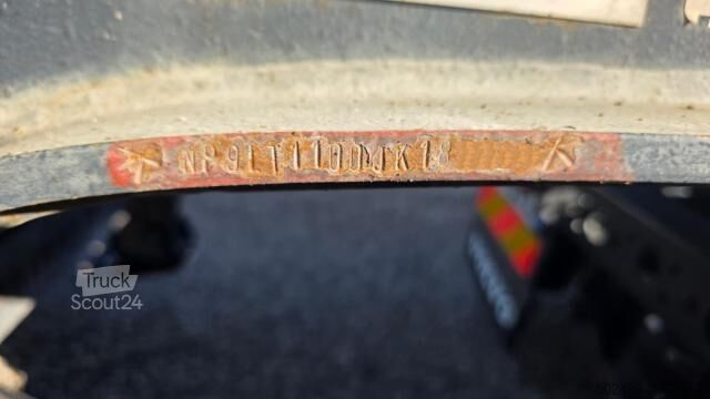 Damperli yarı römork LT1