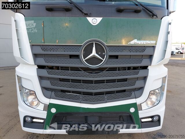 Volumetrekker Mercedes Actros 1848 4X2 Mega GigaSpace 2x Tanks