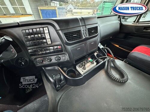 Sunkvežimis su keičiama kėbulo dalimi Iveco Trakker 500