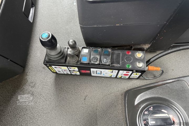 Abrollkipper MAN TGS 35.500 8x2 Palfinger / Swiss-Vehicle