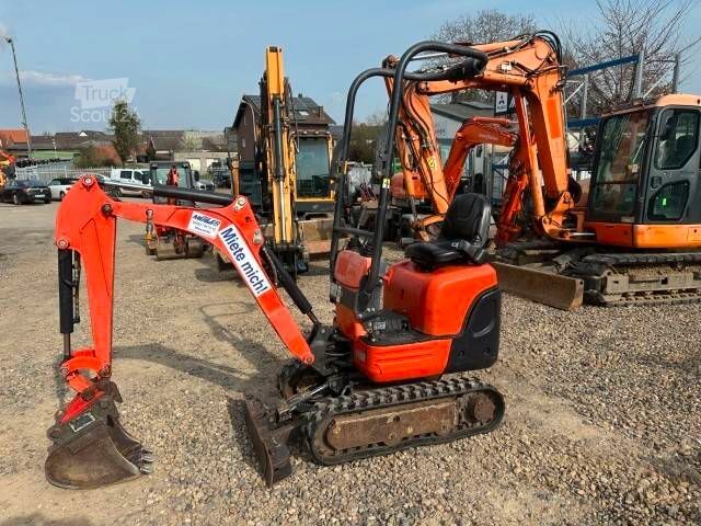 Mini bager KUBOTA K 008-3 Minibagger / 9.500 EUR