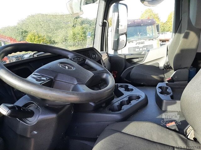 Camion platformă cu prelată Mercedes-Benz Antos 1830 L