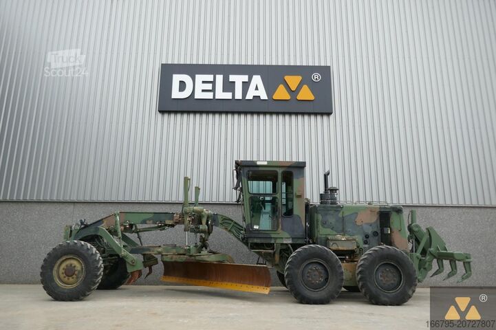 Greideris Caterpillar 130G Ex-army