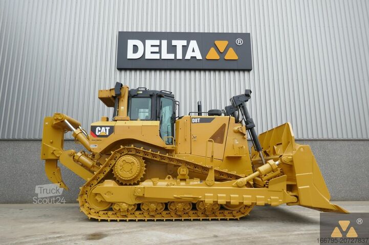 Dozers Caterpillar D8T
