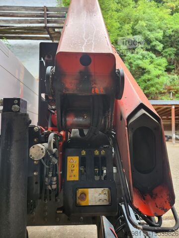 Platform kamyonu Mercedes-Benz AROCS