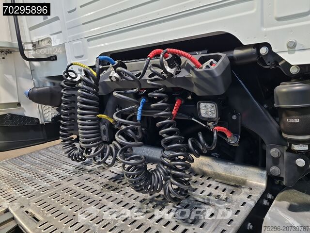 Standard-SZM DAF XG+ 530 4X2 Retarder 2xTanks Standklima