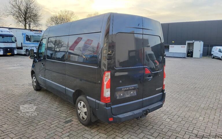 Skåpbil Renault Master 125.35 - 2.3 DCI EURO 5 L2H2 GESLOTEN ...