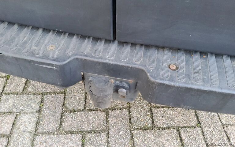 Skåpbil Renault Master 125.35 - 2.3 DCI EURO 5 L2H2 GESLOTEN ...