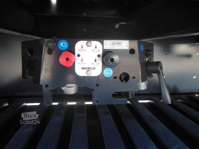 Ανοιχτό ημιρυμουλκούμενο με μουσαμά KÖGEL SN 24, ADR, BORDWÄNDE 700 MM, HUBDACH!!! TOP