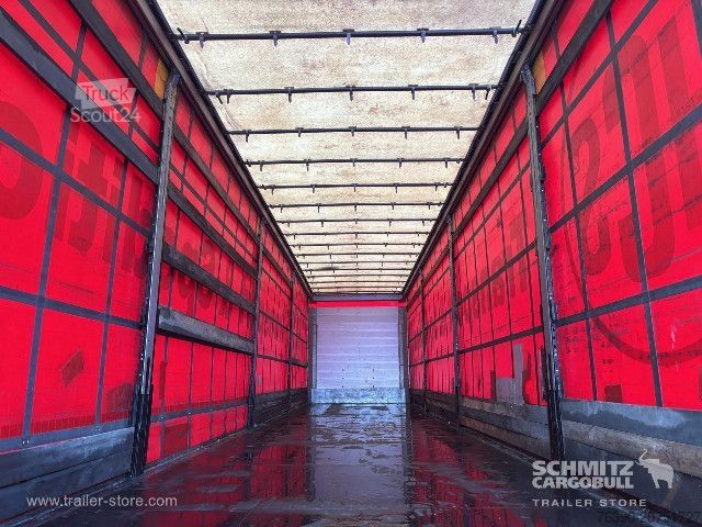 Otvorený náves s plachtou Schmitz Cargobull Semitrailer Curtainsider Standard