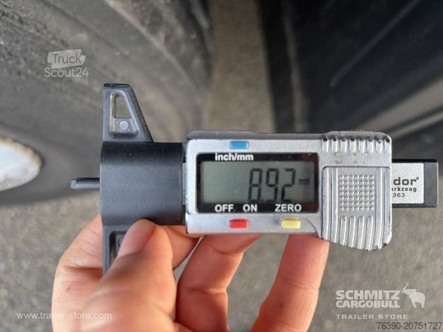 Otvorený náves s plachtou Schmitz Cargobull Semitrailer Curtainsider Standard