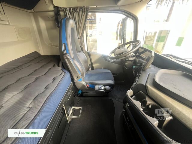 Tractor estándar VOLVO FH 460 Globetrotter XL i-Save SideSkirts