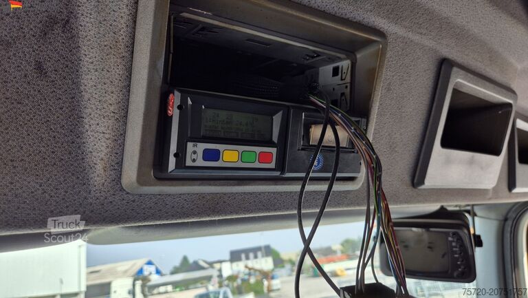 Kühlkoffer-LKW Mercedes-Benz 1823 Frigoblock, 2 Kammer, LBW