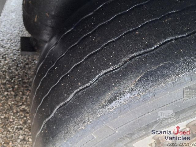 Hladilna polprikolica Schmitz Cargobull SCB Kühl!