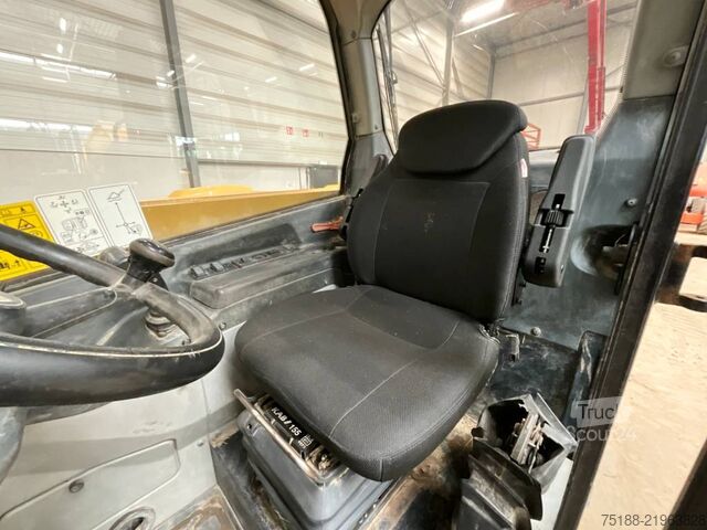 Teleskooppikuormaaja CAT TH 337