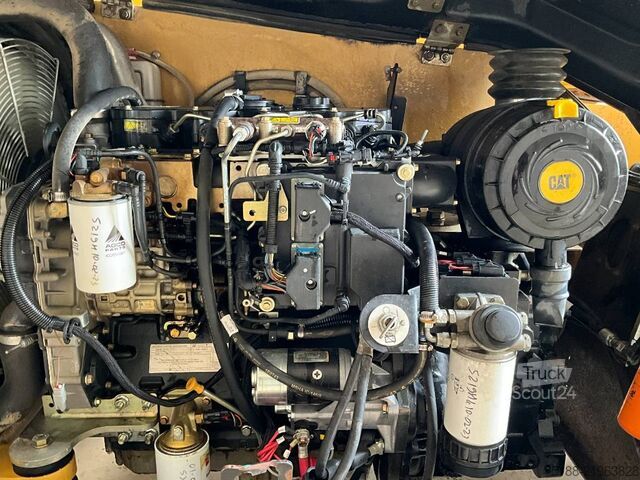 Telescopische lader Caterpillar TH 337