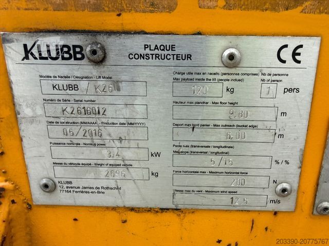 Werkplatform NISSAN Cabstar mit Klubb K26 Arbeitsbühne / 12 Meter