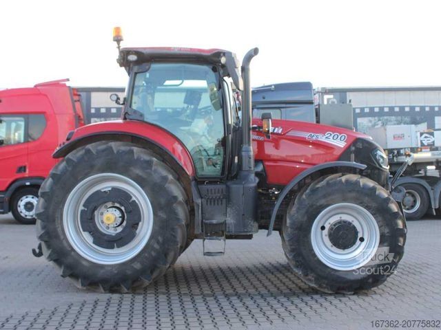 Traktor CASE PUMA 200