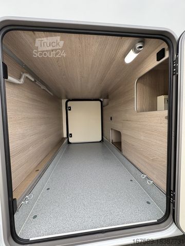 Autorulotă semi-integrată BÜRSTNER Lyseo Time SkyLine 690 G, Autom,Hubbett,Safety