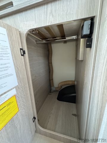 Autorulotă semi-integrată BÜRSTNER Lyseo Time SkyLine 690 G, Autom,Hubbett,Safety