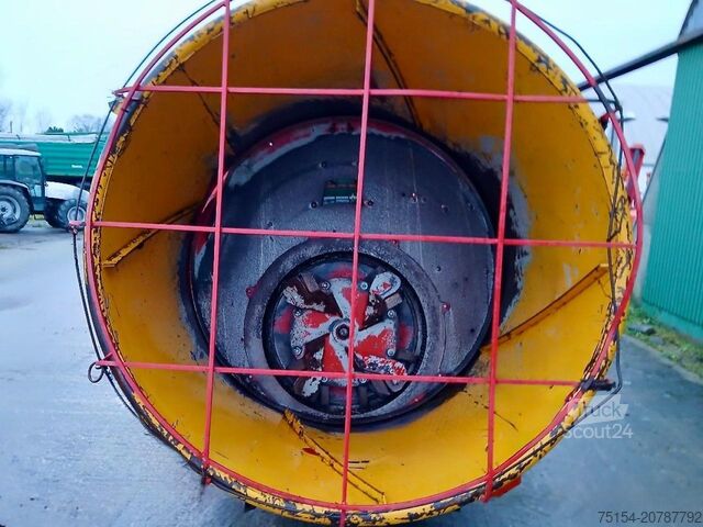 Tehnologija silaže Teagle Tomahawk 404M