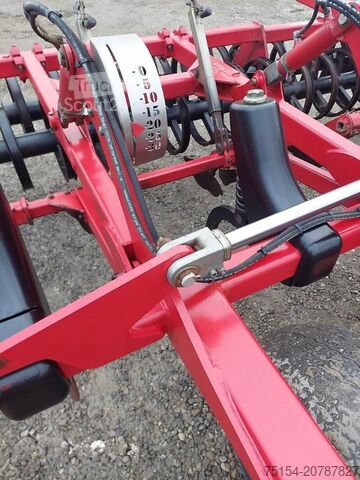 Grubber Horsch Terrano 4 MT