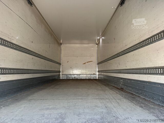 LKW mit Kofferaufbau Iveco eurocargo 120-220