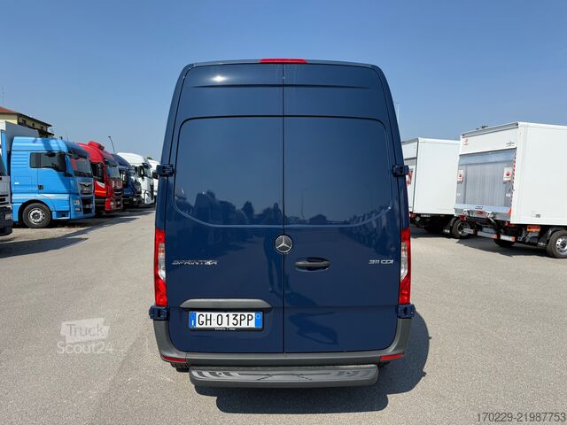 Furgão de painéis Mercedes-Benz sprinter 311 cdi
