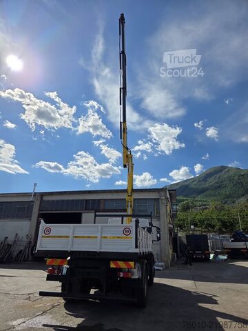 камион с кран Iveco EuroCargo 180E25K