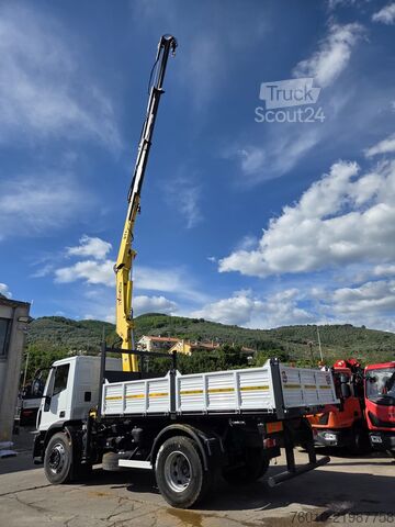 камион с кран Iveco EuroCargo 180E25K