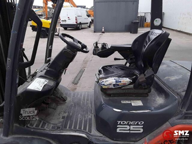Vysokozdvižný vozík Toyota Tonero 25 02-8FDF25 5300H